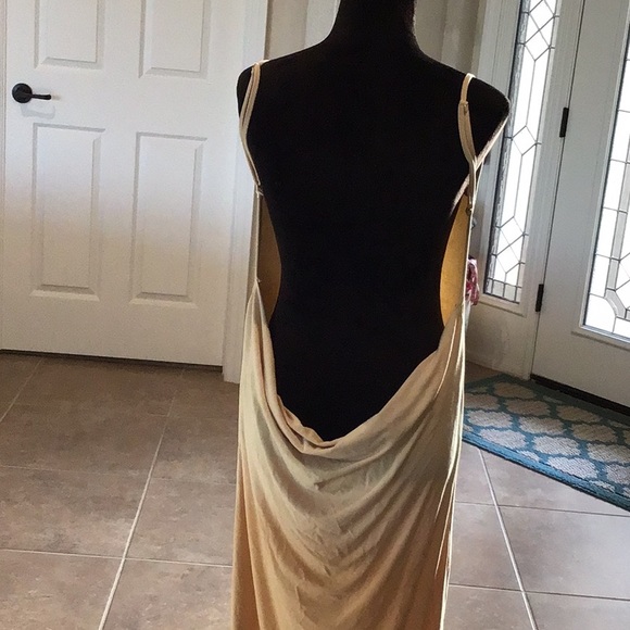 Danielle Bernstein maxi dress, straps are adjustable, light tan color, size XXL - Picture 6 of 7